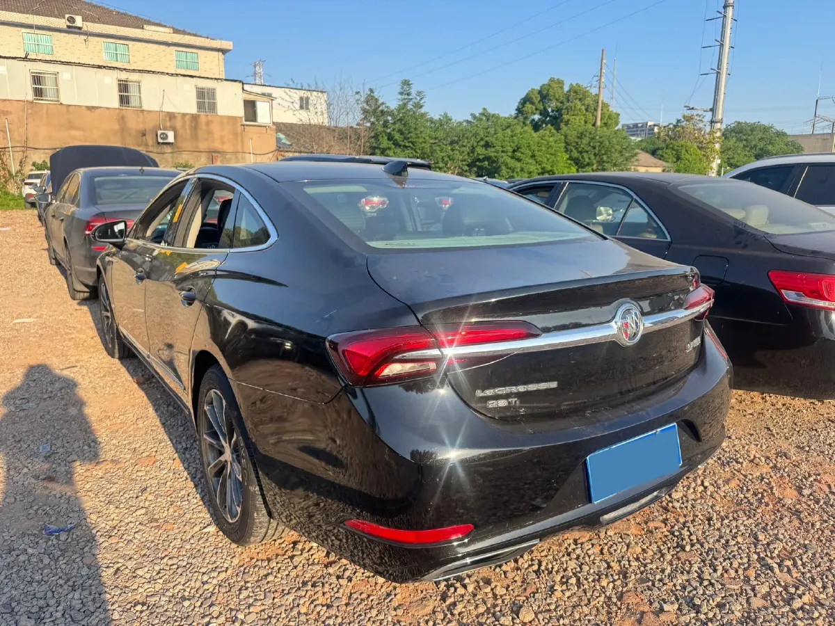 2019 Buick Larcosse 2.0T 241HP L4 9AT,autocango,china used car exporter,china ev exporter,chinese used car exporter,chinese used ev exporter
