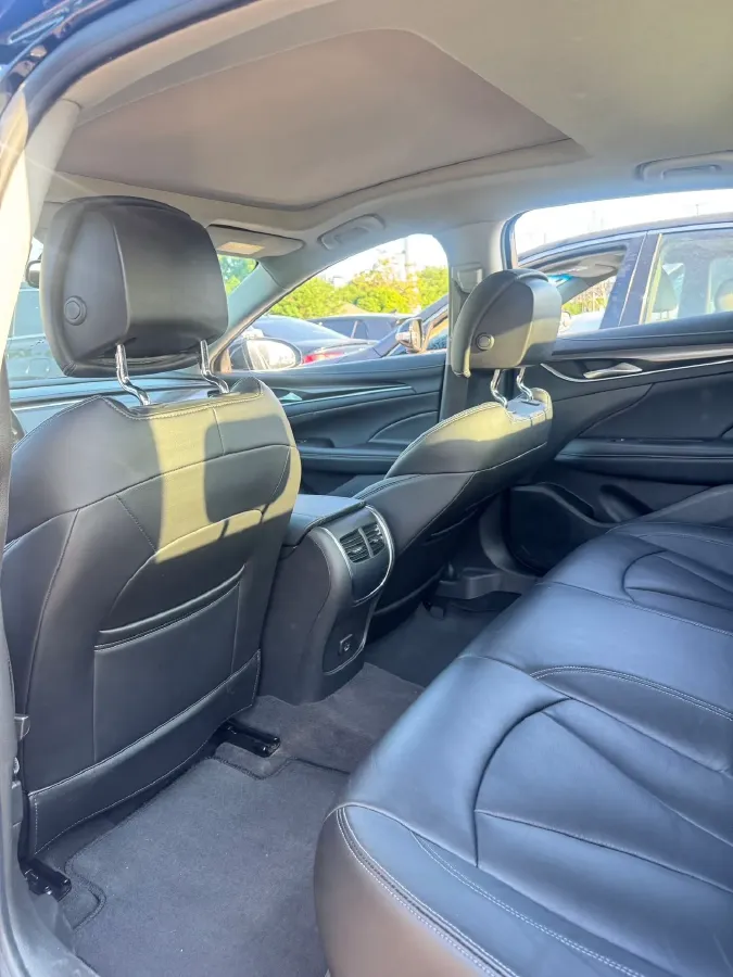 2019 Buick Larcosse 2.0T 241HP L4 9AT,autocango,china used car exporter,china ev exporter,chinese used car exporter,chinese used ev exporter