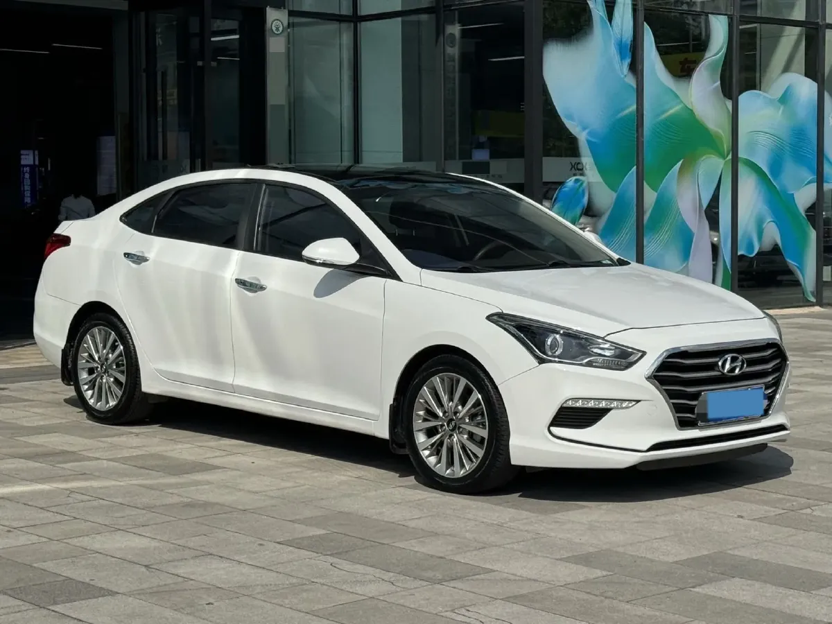 2017 Hyundai Mistra 1.8L 143HP L4 6AT,autocango,china used car exporter,china ev exporter,chinese used car exporter,chinese used ev exporter