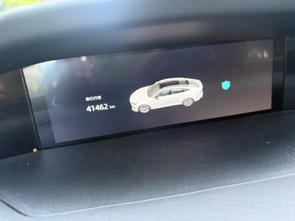 2022 ChangAn UNI-V 1.5T 188HP L4 7DCT,autocango,china used car exporter,china ev exporter,chinese used car exporter,chinese used ev exporter