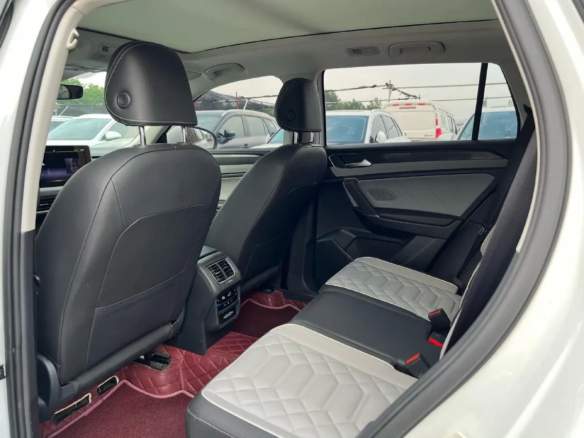 2023 Volkswagen Tayron 1.4T 150HP L4 7DCT,autocango,china used car exporter,china ev exporter,chinese used car exporter,chinese used ev exporter