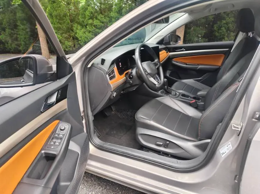 2023 Volkswagen Bora 1.2T 116HP L4 7DCT,autocango,china used car exporter,china ev exporter,chinese used car exporter,chinese used ev exporter