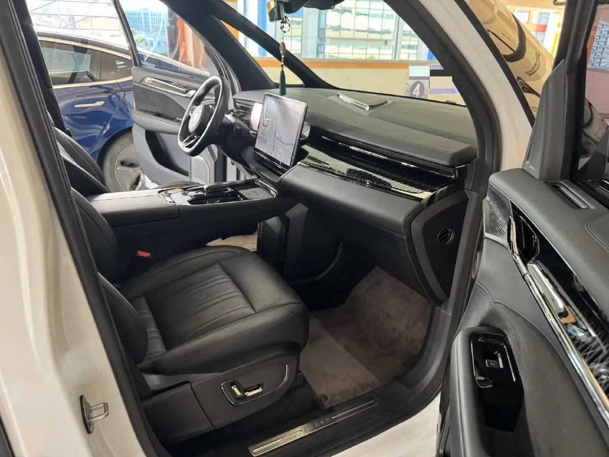 2022 Zeekr 009 BEV 140KWH,autocango,china used car exporter,china ev exporter,chinese used car exporter,chinese used ev exporter