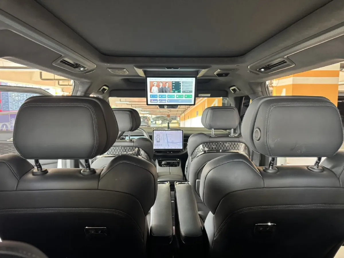 2022 Zeekr 009 BEV 140KWH,autocango,china used car exporter,china ev exporter,chinese used car exporter,chinese used ev exporter