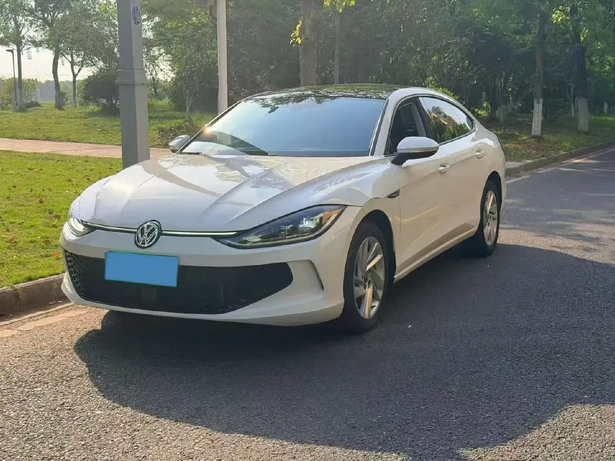 2023 Volkswagen Lamando 1.4T 150HP L4 7DCT,autocango,china used car exporter,china ev exporter,chinese used car exporter,chinese used ev exporter