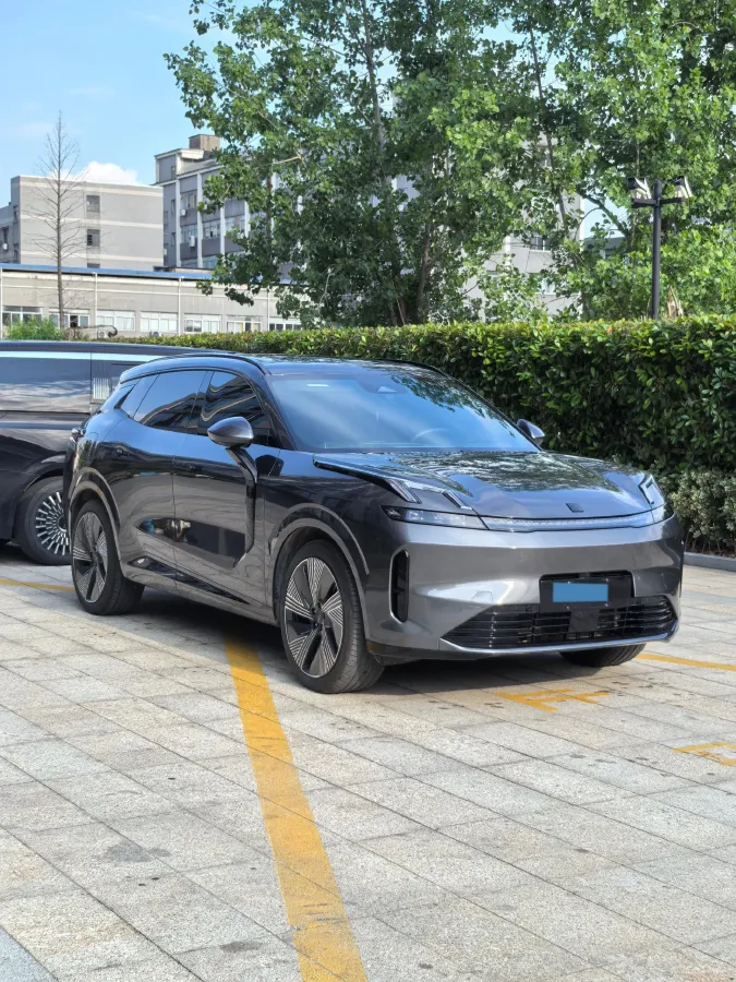 2025 LYNK&CO 08 EM-P 1.5T 163HP L4 3DHT PHEV 39.6/39.8KWH,autocango,china used car exporter,china ev exporter,chinese used car exporter,chinese used ev exporter