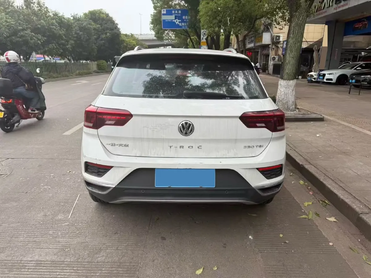 2020 Volkswagen T-Roc 1.4T 131HP L4 7DCT,autocango,china used car exporter,china ev exporter,chinese used car exporter,chinese used ev exporter