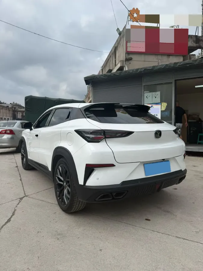 2022 ChangAn UNI-T 2.0T 233HP L4 8AT,autocango,china used car exporter,china ev exporter,chinese used car exporter,chinese used ev exporter