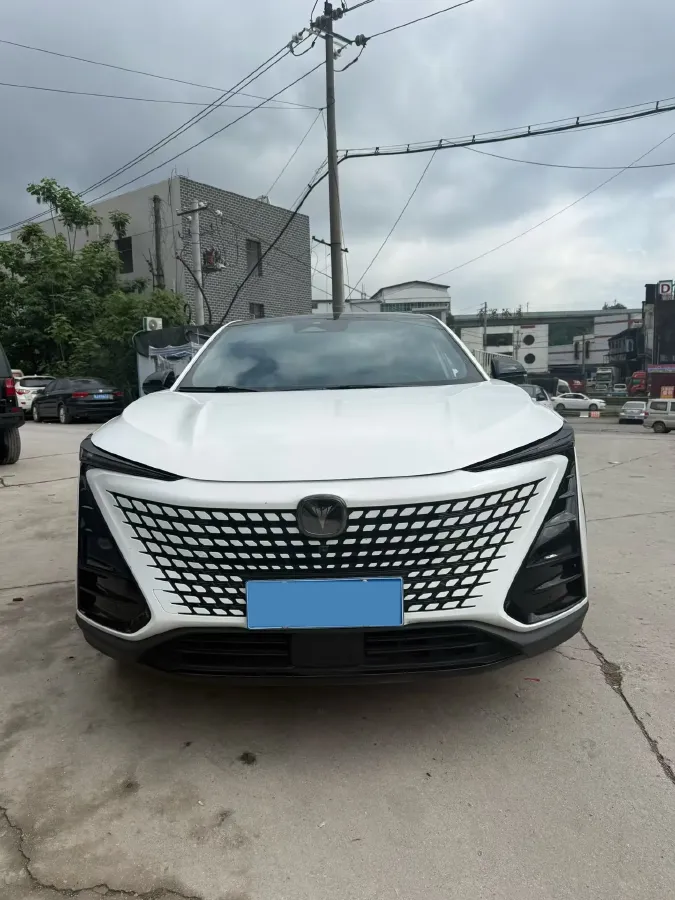2022 ChangAn UNI-T 2.0T 233HP L4 8AT,autocango,china used car exporter,china ev exporter,chinese used car exporter,chinese used ev exporter