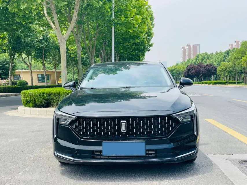 2025 Bestune B70 1.5T 169HP L4 7DCT,autocango,china used car exporter,china ev exporter,chinese used car exporter,chinese used ev exporter