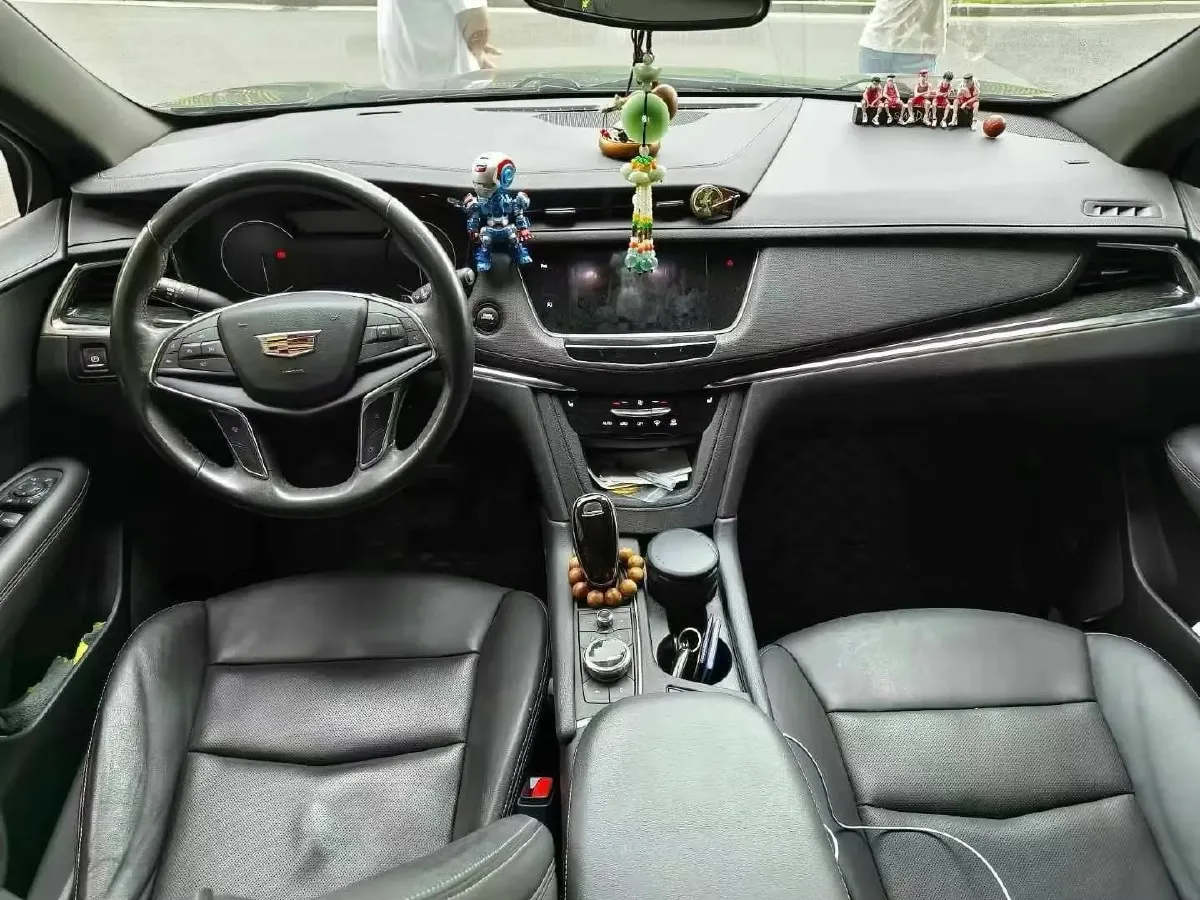 2020 Cadillac XT5 2.0T 241HP L4 9AT,autocango,china used car exporter,china ev exporter,chinese used car exporter,chinese used ev exporter