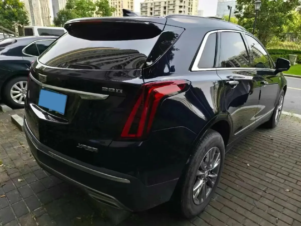 2020 Cadillac XT5 2.0T 241HP L4 9AT,autocango,china used car exporter,china ev exporter,chinese used car exporter,chinese used ev exporter