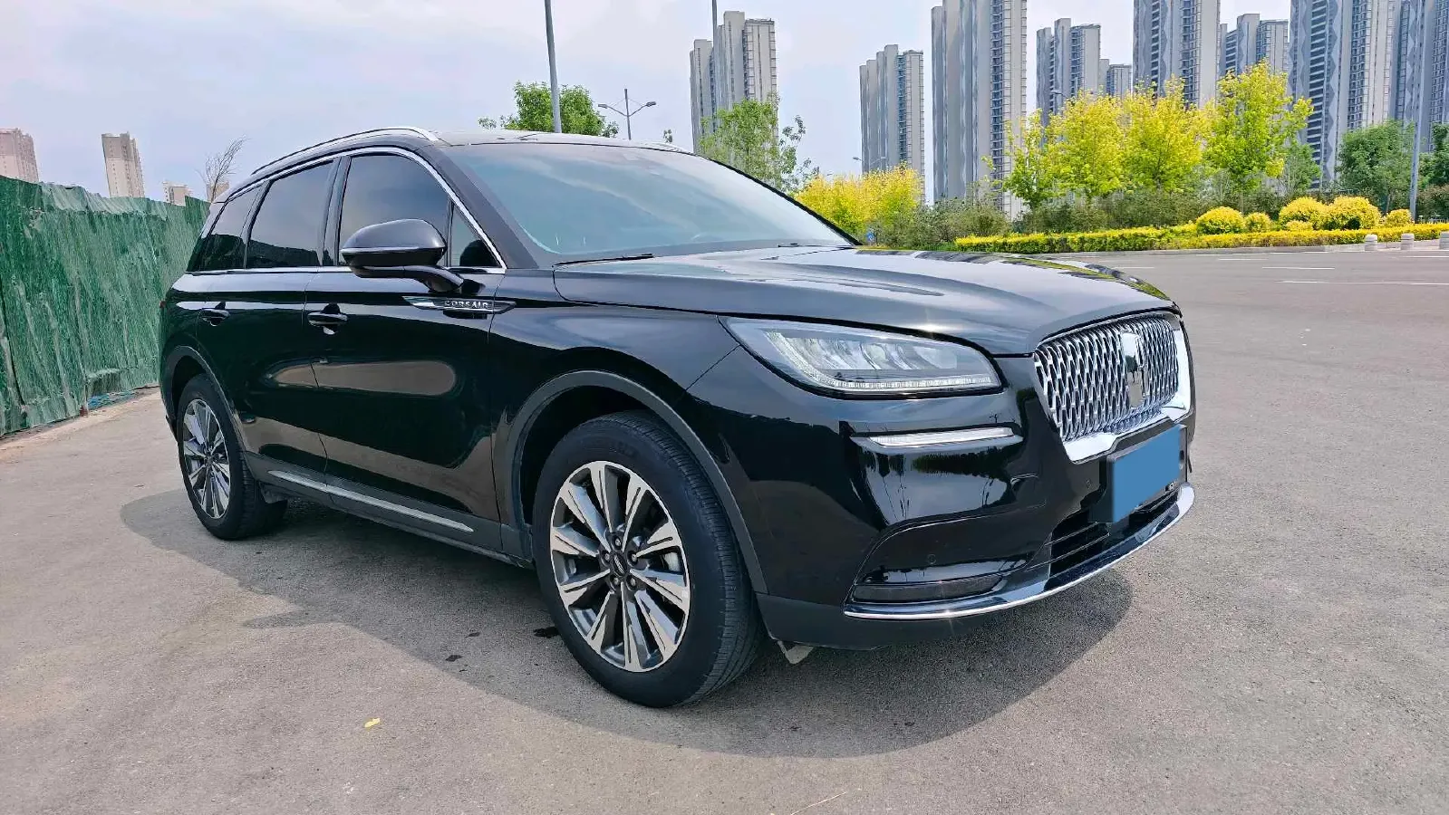 2022 Lincoln Corsair 2.0T 245HP L4 8AT,autocango,china used car exporter,china ev exporter,chinese used car exporter,chinese used ev exporter