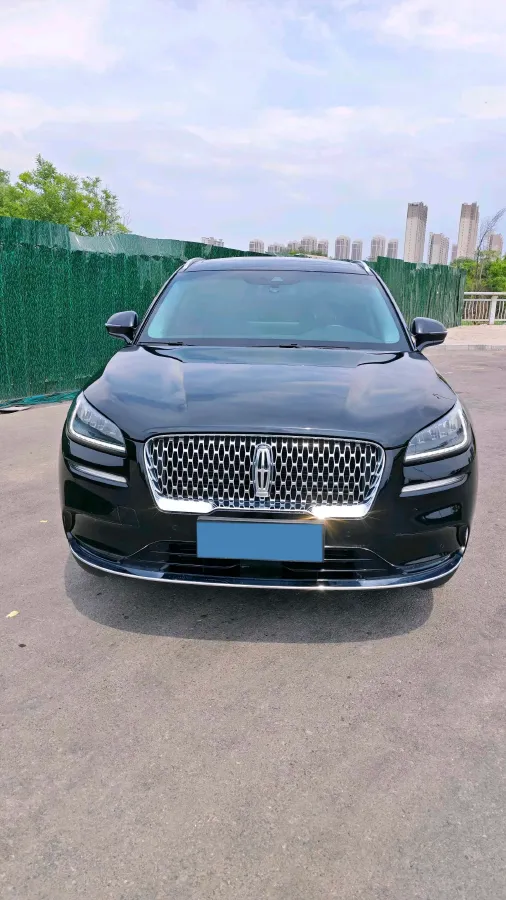 2022 Lincoln Corsair 2.0T 245HP L4 8AT,autocango,china used car exporter,china ev exporter,chinese used car exporter,chinese used ev exporter