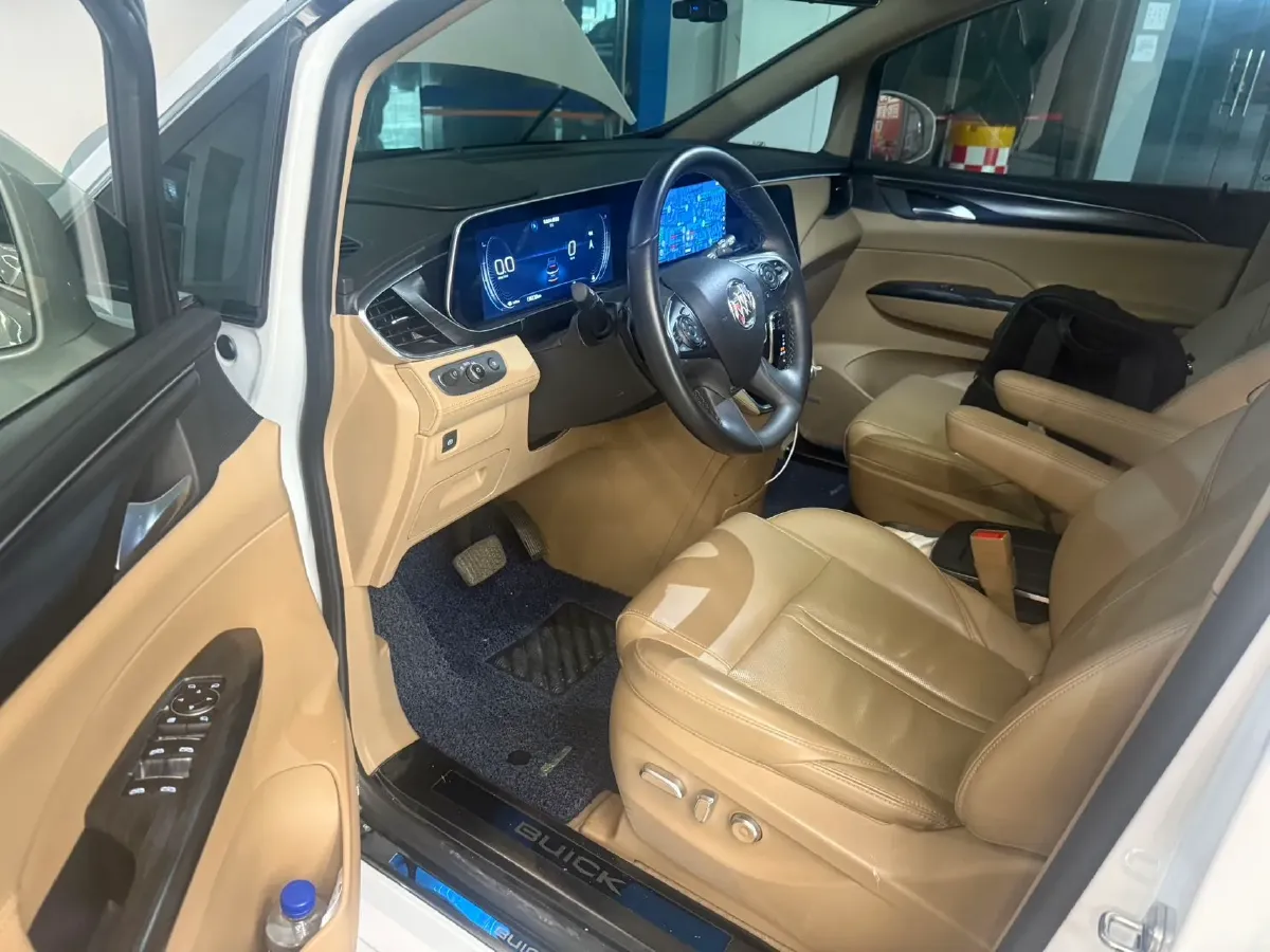 2020 Buick GL8 2.0T 237HP L4 9AT,autocango,china used car exporter,china ev exporter,chinese used car exporter,chinese used ev exporter