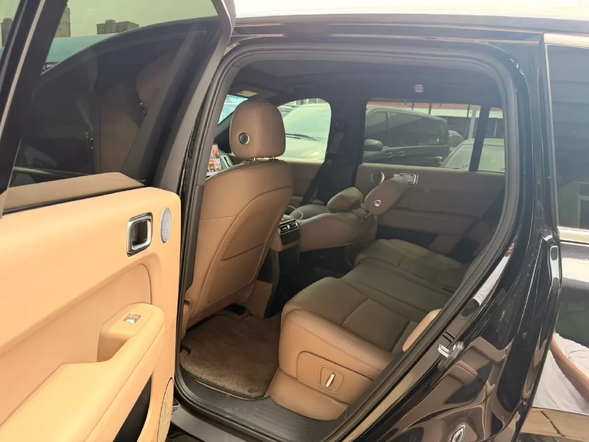 2025 Li L6 Range Extended 154HP L4 REEV,autocango,china used car exporter,china ev exporter,chinese used car exporter,chinese used ev exporter