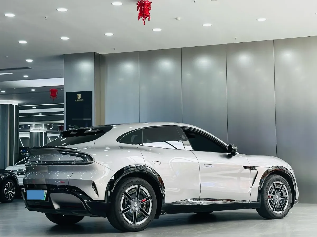 2025 MI YU7 BEV 101.7KWH,autocango,china used car exporter,china ev exporter,chinese used car exporter,chinese used ev exporter