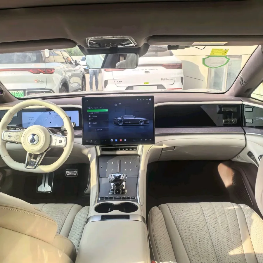 2024 Denza DenzaZ9GT 2.0T 207HP L4 E-CVT PHEV 38.5KWH,autocango,china used car exporter,china ev exporter,chinese used car exporter,chinese used ev exporter