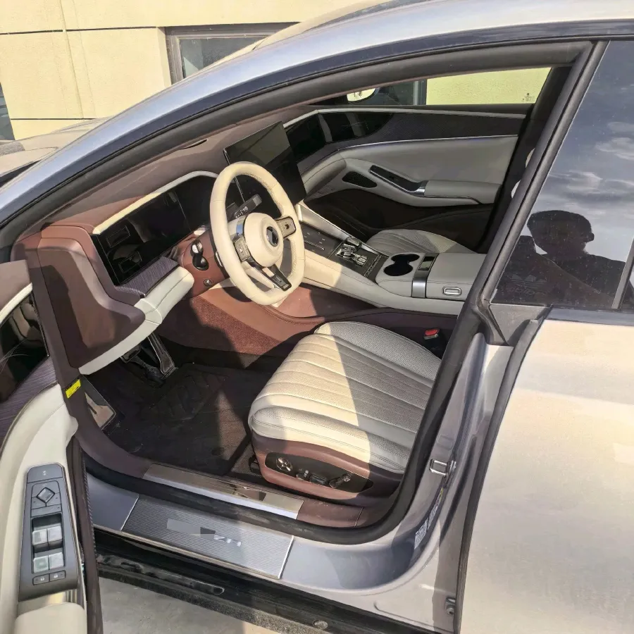 2024 Denza DenzaZ9GT 2.0T 207HP L4 E-CVT PHEV 38.5KWH,autocango,china used car exporter,china ev exporter,chinese used car exporter,chinese used ev exporter