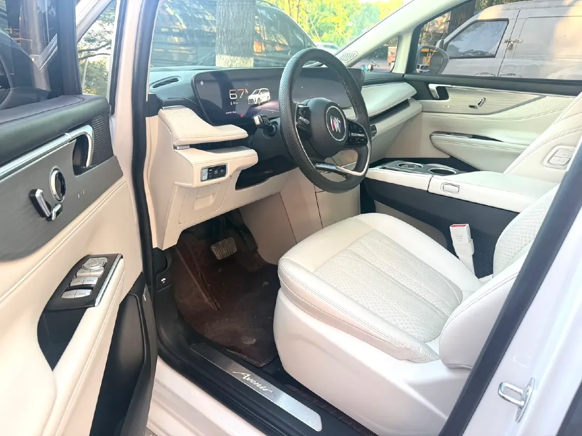 2025 Buick GL8 1.5T 180HP L4 2DHT PHEV,autocango,china used car exporter,china ev exporter,chinese used car exporter,chinese used ev exporter