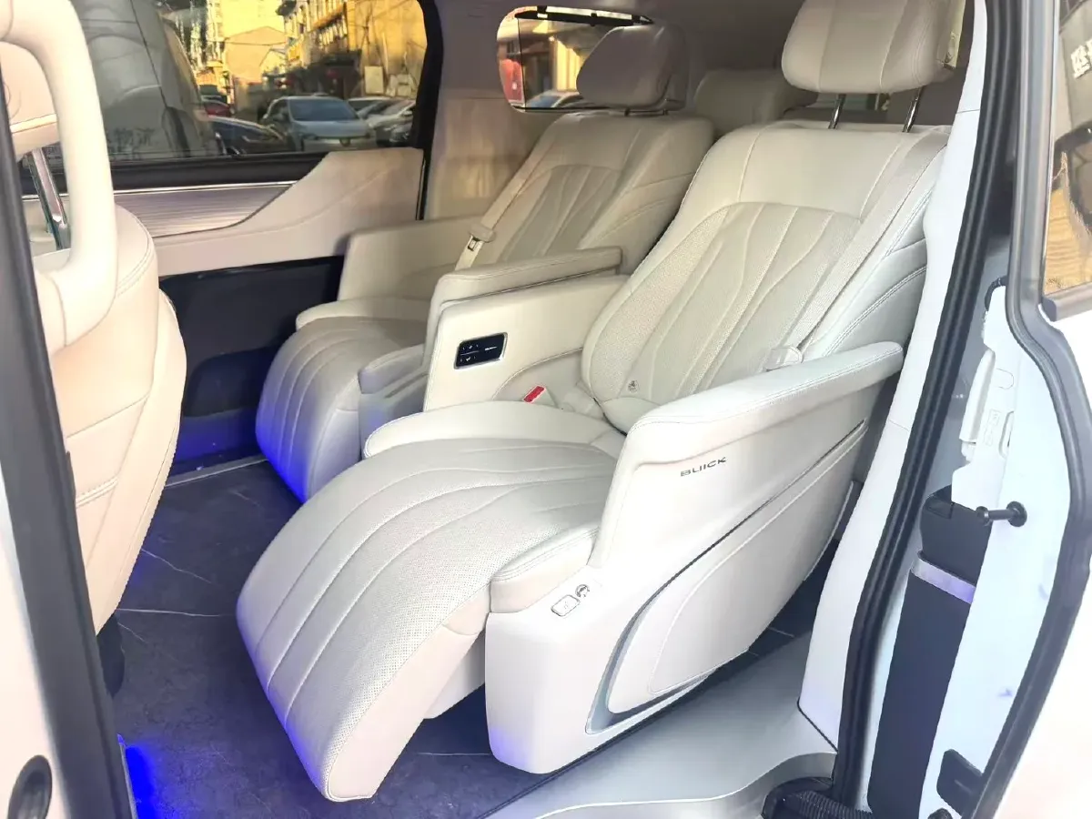 2025 Buick GL8 1.5T 180HP L4 2DHT PHEV,autocango,china used car exporter,china ev exporter,chinese used car exporter,chinese used ev exporter