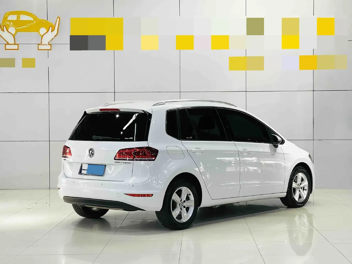 2016 Volkswagen Golf Sportsvan 1.6L 110HP L4 6AT,autocango,china used car exporter,china ev exporter,chinese used car exporter,chinese used ev exporter