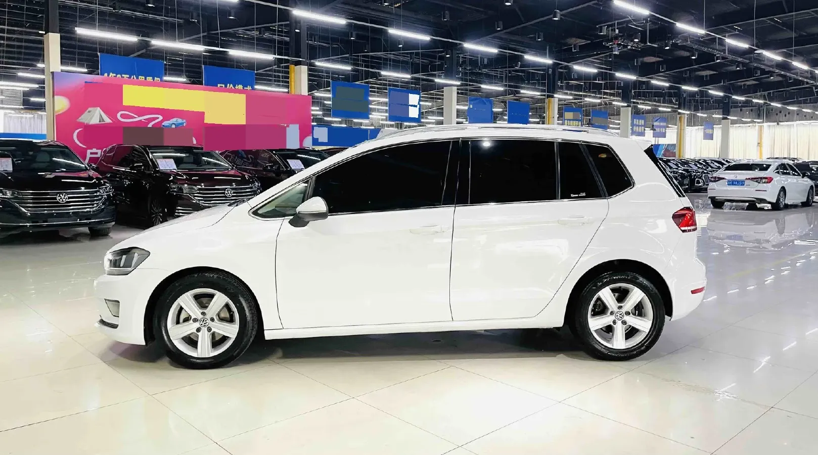 2016 Volkswagen Golf Sportsvan 1.6L 110HP L4 6AT,autocango,china used car exporter,china ev exporter,chinese used car exporter,chinese used ev exporter