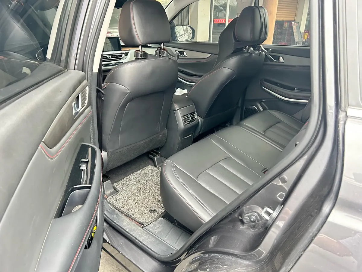 2021 ChangAn CS75 1.5T 178HP L4 7DCT,autocango,china used car exporter,china ev exporter,chinese used car exporter,chinese used ev exporter
