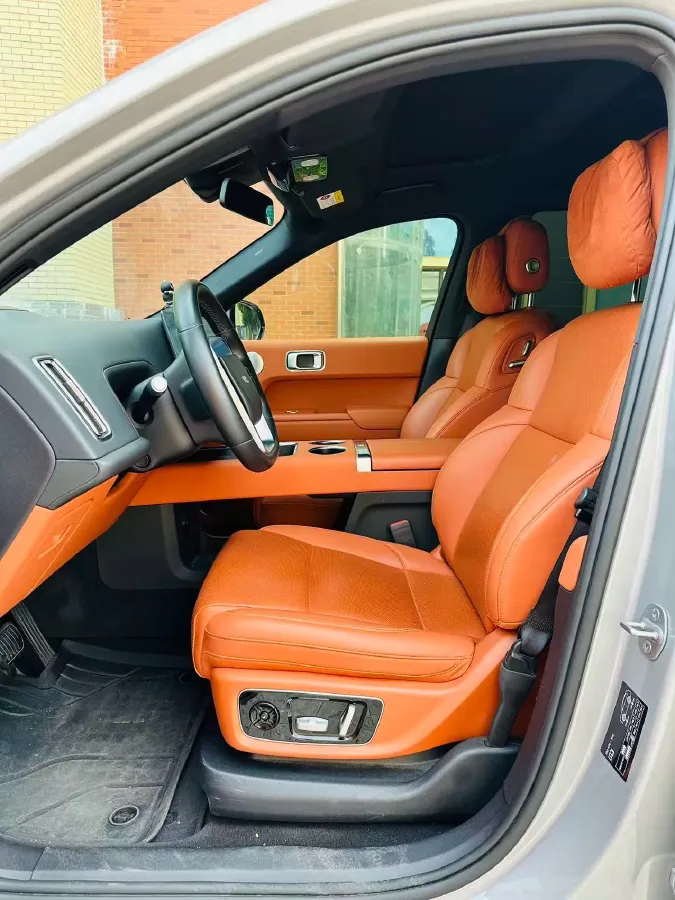 2022 Li L9 Range Extended 154HP REEV 42.6KWH,autocango,china used car exporter,china ev exporter,chinese used car exporter,chinese used ev exporter