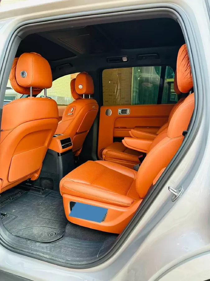 2022 Li L9 Range Extended 154HP REEV 42.6KWH,autocango,china used car exporter,china ev exporter,chinese used car exporter,chinese used ev exporter