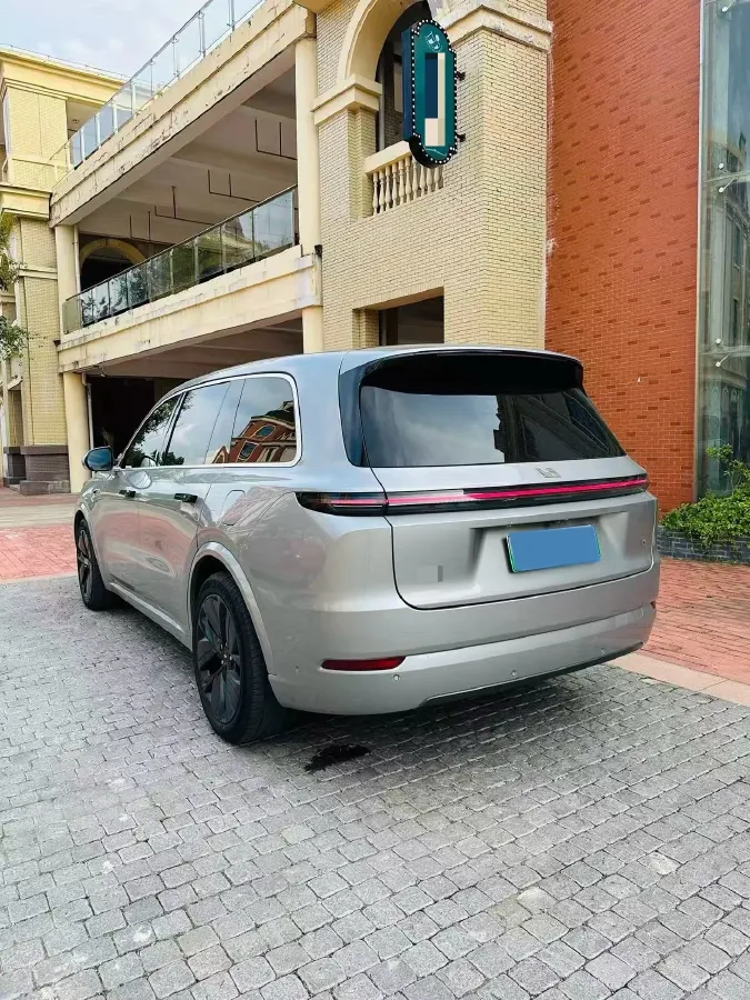 2022 Li L9 Range Extended 154HP REEV 42.6KWH,autocango,china used car exporter,china ev exporter,chinese used car exporter,chinese used ev exporter