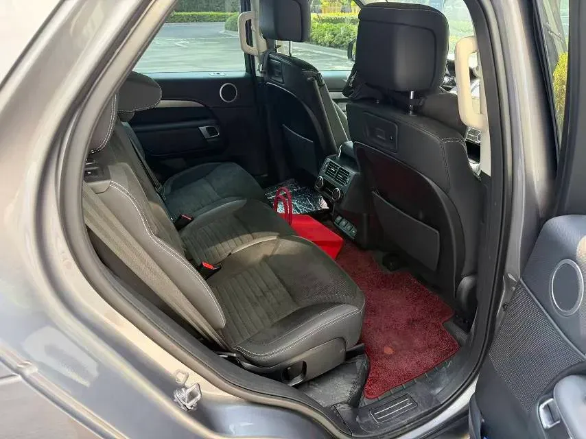 2021 Land Rover Discovery 3.0T 360HP L6 8AT,autocango,china used car exporter,china ev exporter,chinese used car exporter,chinese used ev exporter