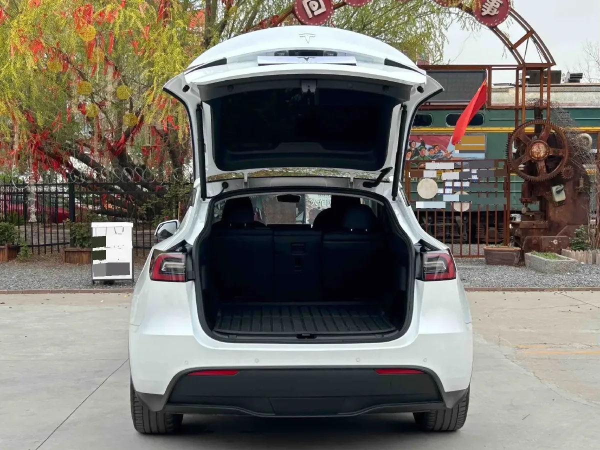 2022 Tesla Model Y BEV 60KWH,autocango,china used car exporter,china ev exporter,chinese used car exporter,chinese used ev exporter