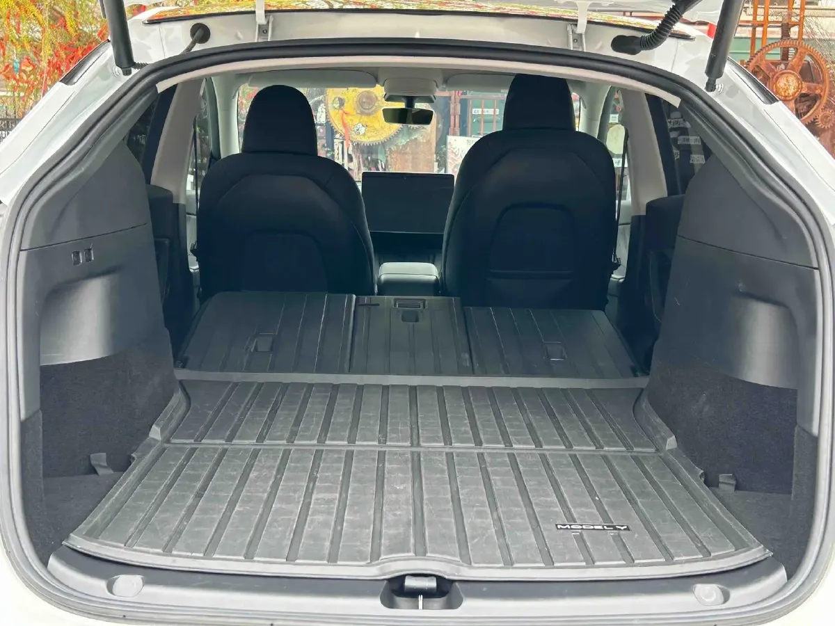 2022 Tesla Model Y BEV 60KWH,autocango,china used car exporter,china ev exporter,chinese used car exporter,chinese used ev exporter