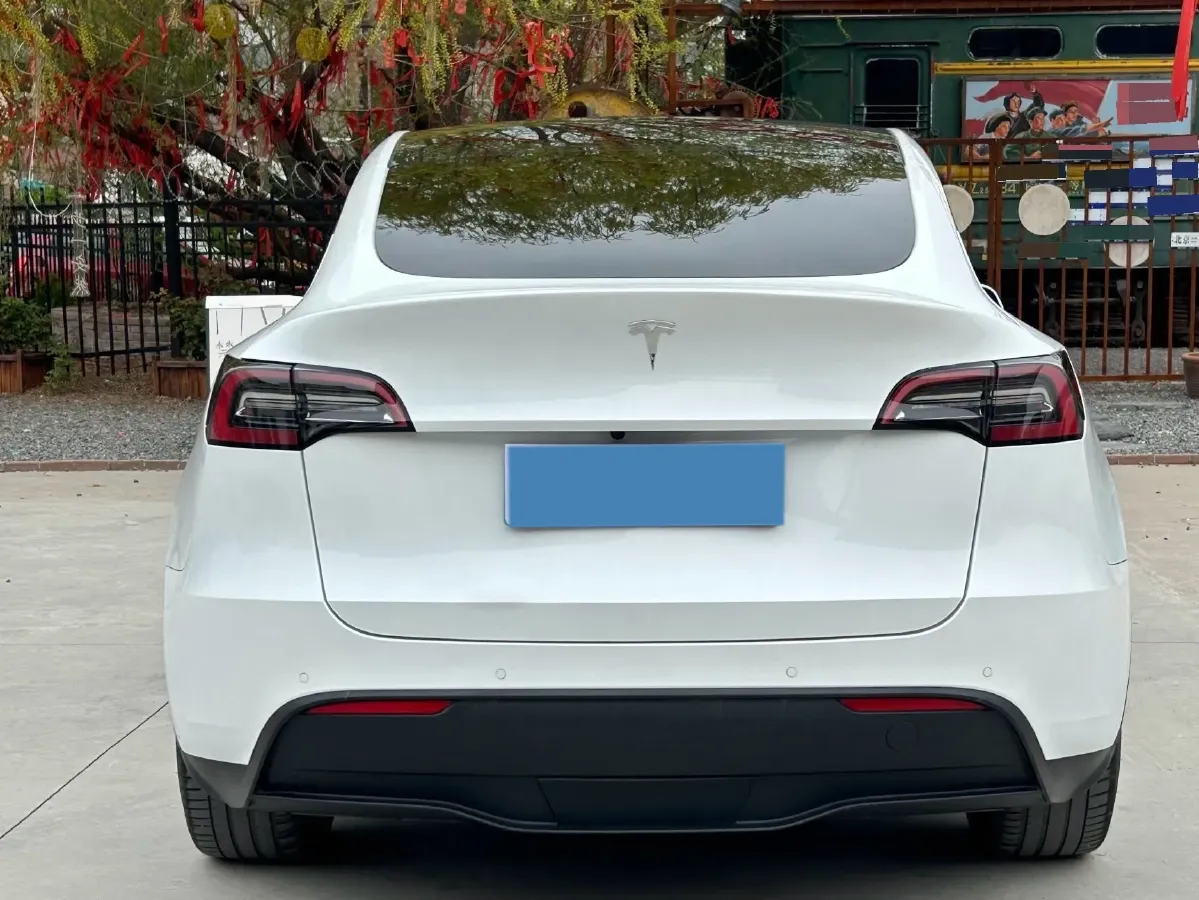 2022 Tesla Model Y BEV 60KWH,autocango,china used car exporter,china ev exporter,chinese used car exporter,chinese used ev exporter
