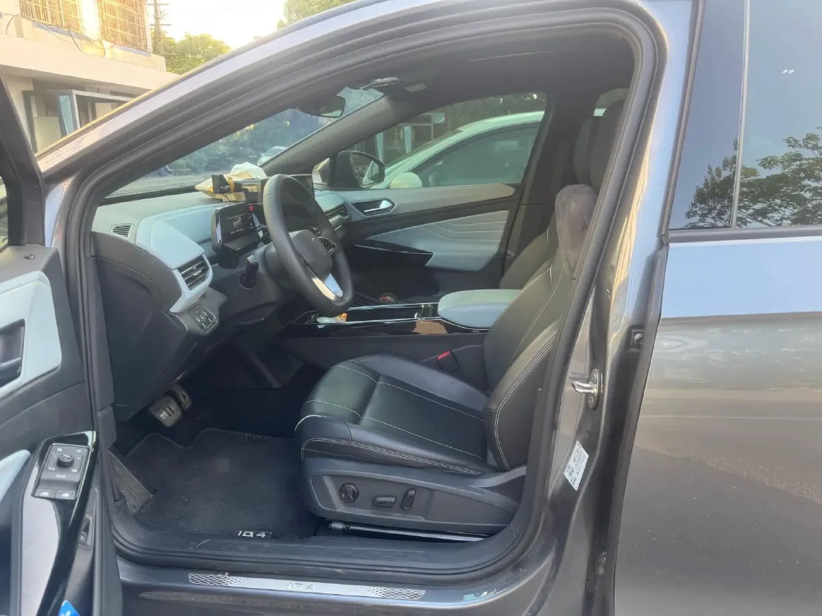 2023 Volkswagen ID.4 X BEV 52.8KWH,autocango,china used car exporter,china ev exporter,chinese used car exporter,chinese used ev exporter