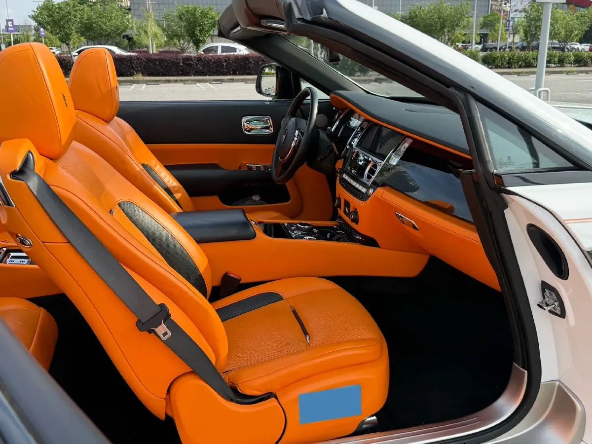2018 Rolls-Royce Dawn 6.6T 571HP V12 8AT,autocango,china used car exporter,china ev exporter,chinese used car exporter,chinese used ev exporter