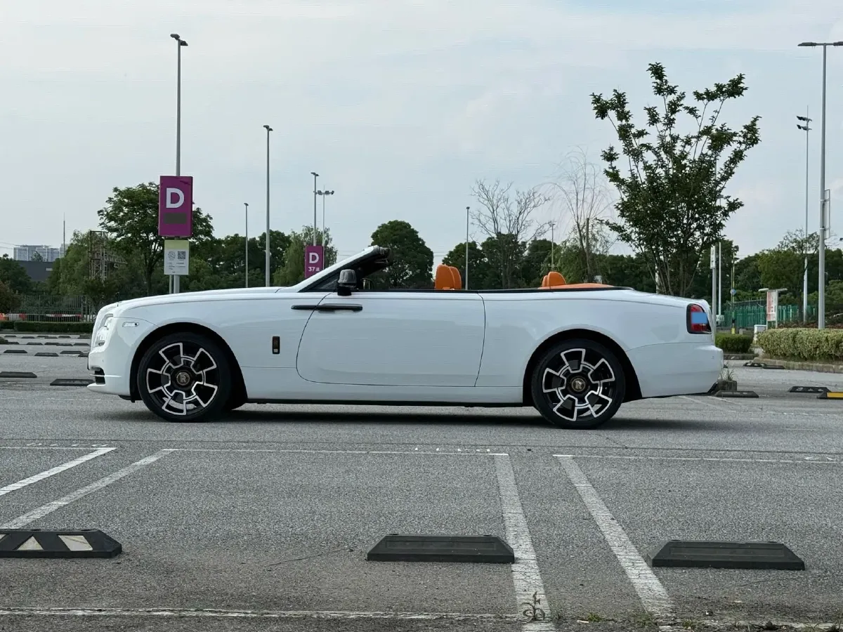 2018 Rolls-Royce Dawn 6.6T 571HP V12 8AT,autocango,china used car exporter,china ev exporter,chinese used car exporter,chinese used ev exporter