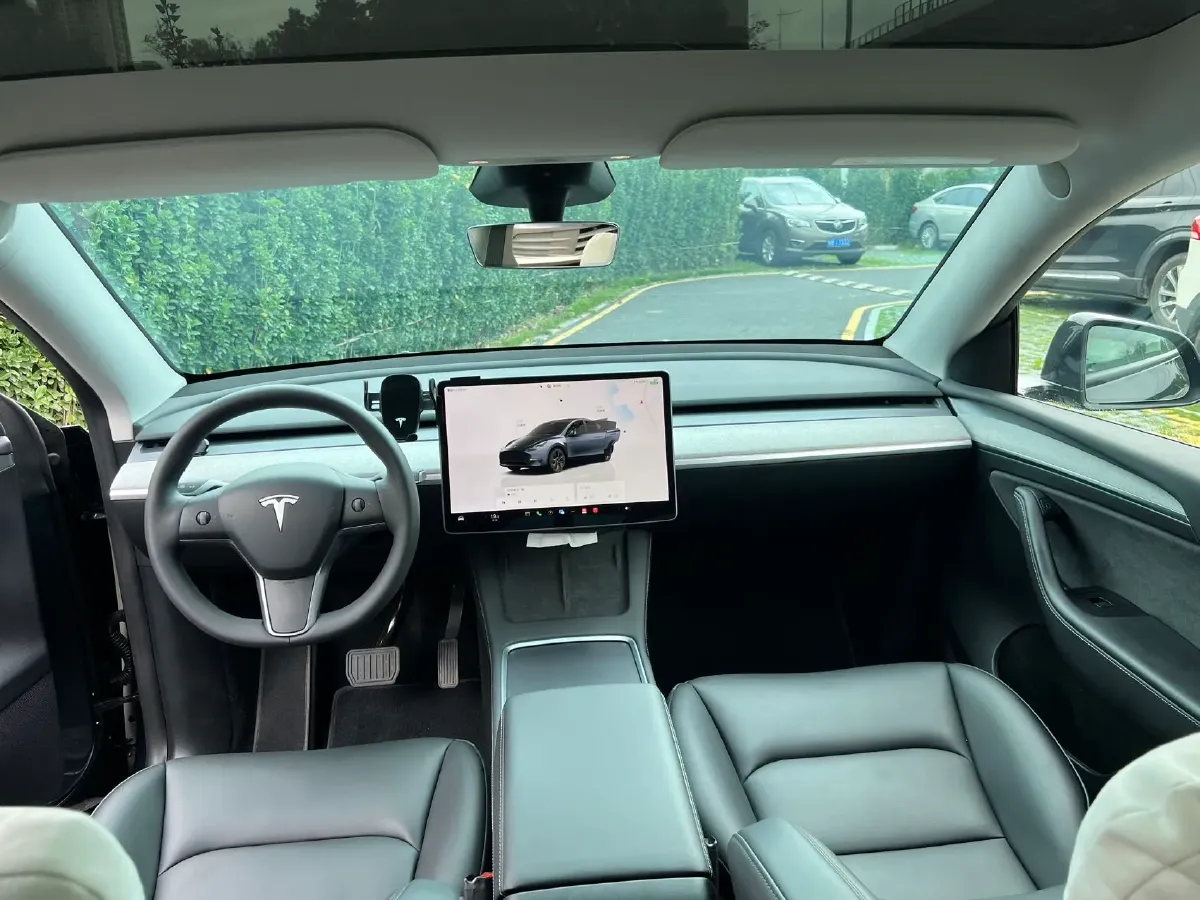 2024 Iveco OuSheng BEV 77.28KWH,autocango,china used car exporter,china ev exporter,chinese used car exporter,chinese used ev exporter