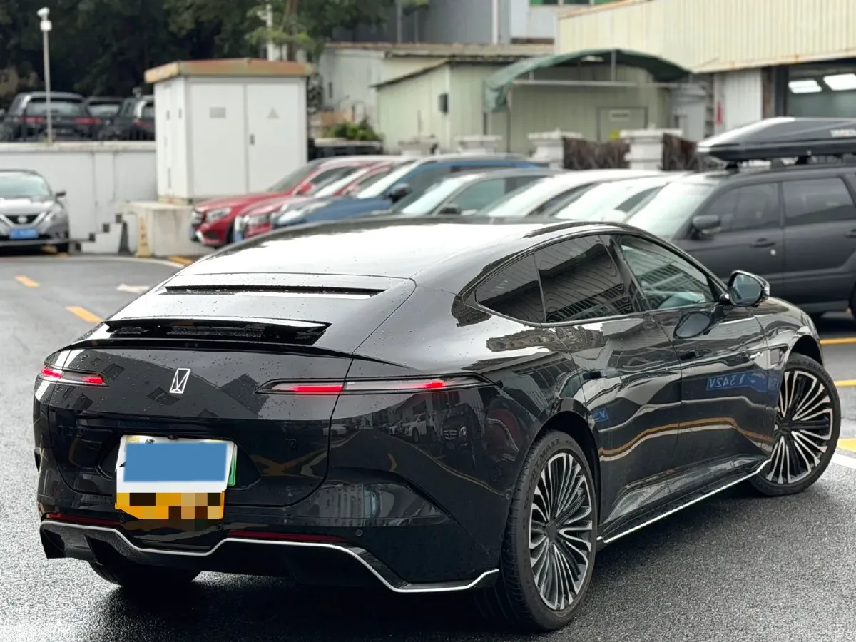 2024 Avatr 12 BEV 94.5KWH,autocango,china used car exporter,china ev exporter,chinese used car exporter,chinese used ev exporter