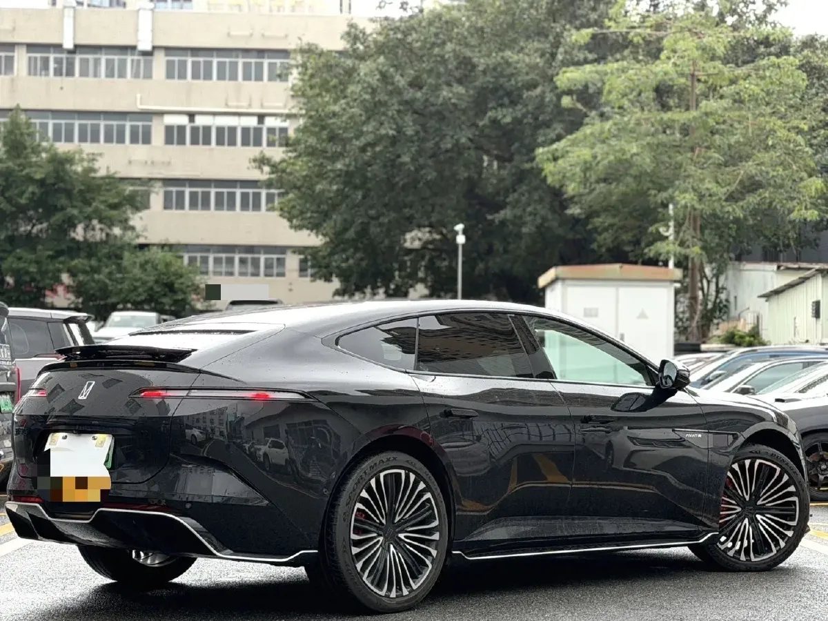 2024 Avatr 12 BEV 94.5KWH,autocango,china used car exporter,china ev exporter,chinese used car exporter,chinese used ev exporter