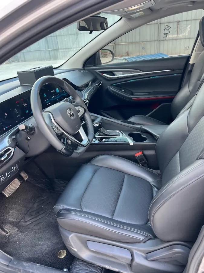 2020 ChangAn Eado 1.6L 128HP L4 6AT,autocango,china used car exporter,china ev exporter,chinese used car exporter,chinese used ev exporter