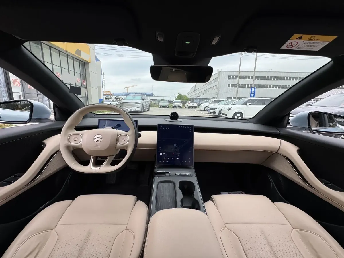 2022 JunTian HeiWuShi Youth 2.0T 203HP L4 6AT,autocango,china used car exporter,china ev exporter,chinese used car exporter,chinese used ev exporter