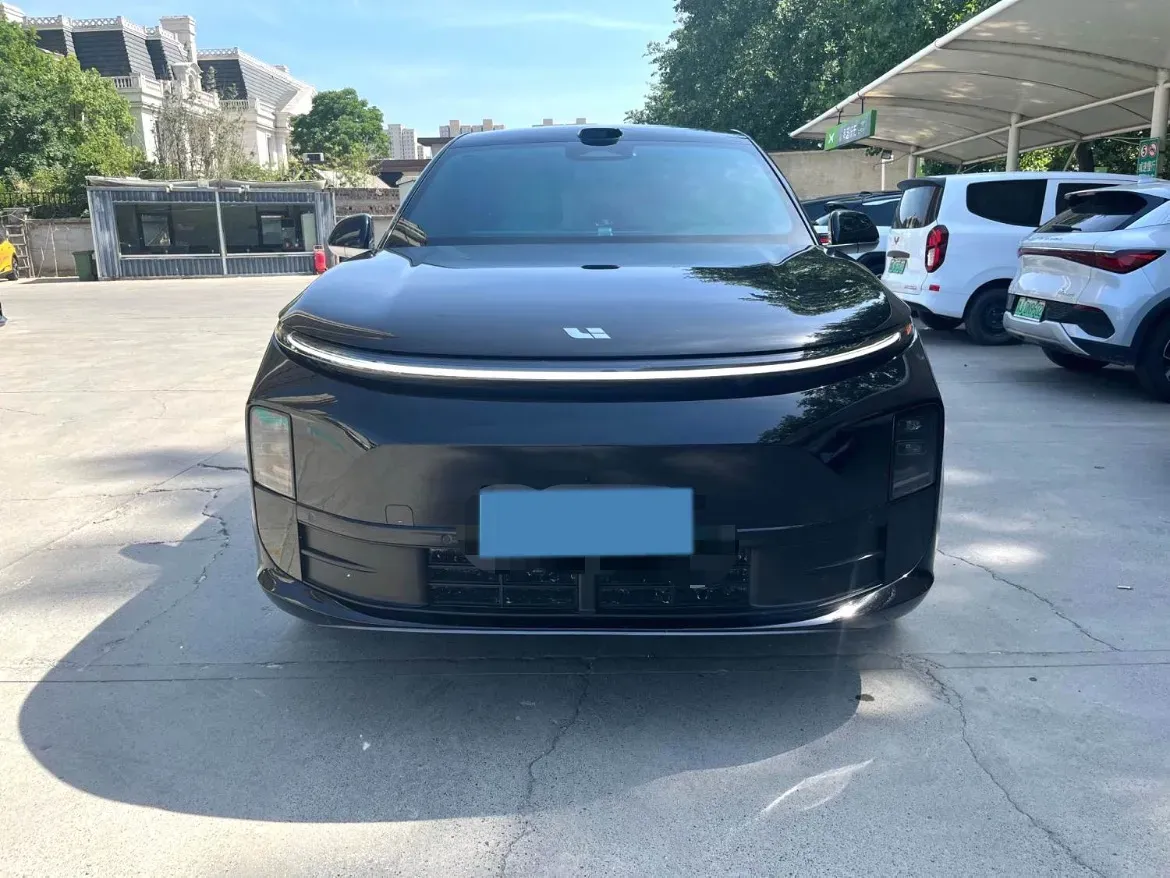 2025 Li L6 Range Extended 154HP L4 REEV,autocango,china used car exporter,china ev exporter,chinese used car exporter,chinese used ev exporter