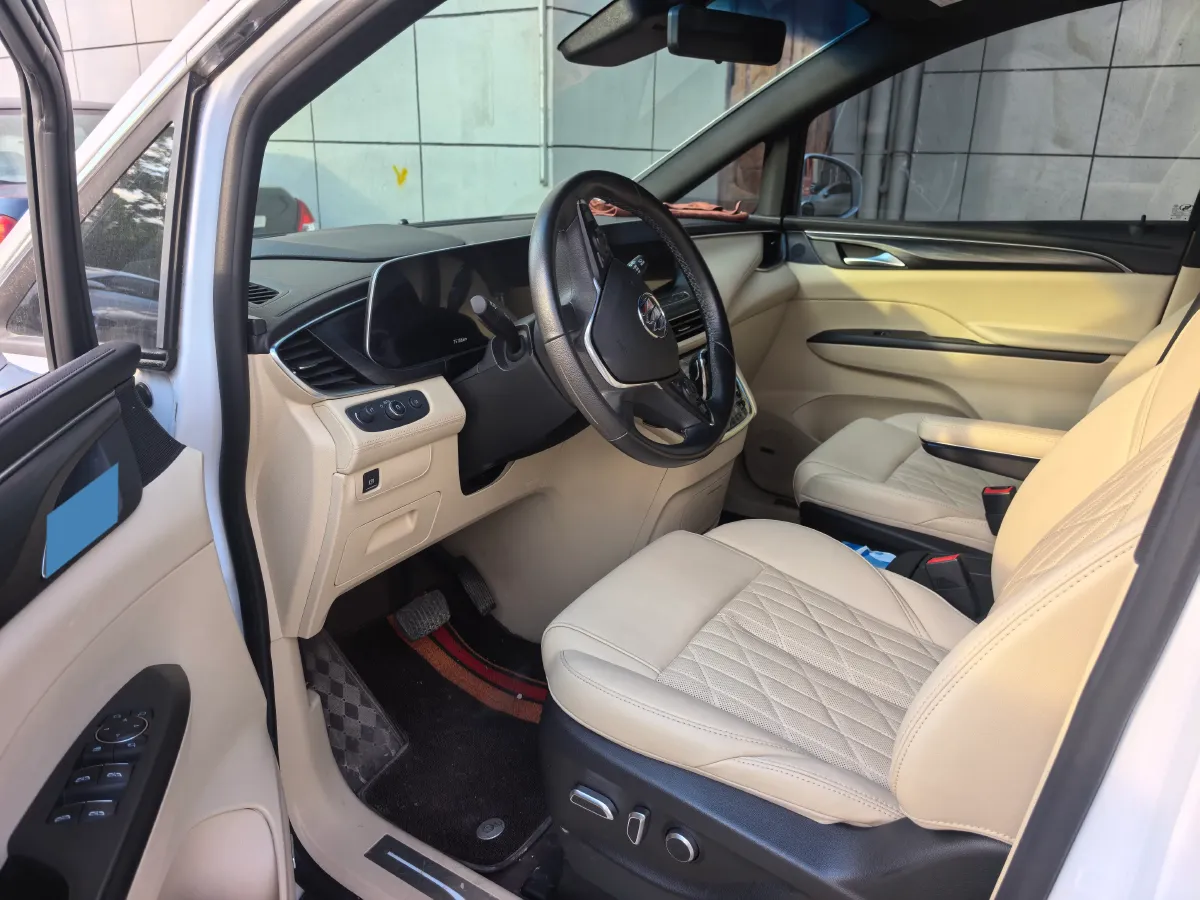 2022 Buick GL8 2.0T 237HP L4 9AT,autocango,china used car exporter,china ev exporter,chinese used car exporter,chinese used ev exporter