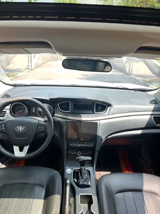 2019 Bestune B50 1.4T 136HP L4 6AT,autocango,china used car exporter,china ev exporter,chinese used car exporter,chinese used ev exporter