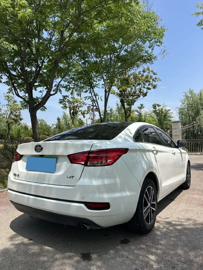 2019 Bestune B50 1.4T 136HP L4 6AT,autocango,china used car exporter,china ev exporter,chinese used car exporter,chinese used ev exporter