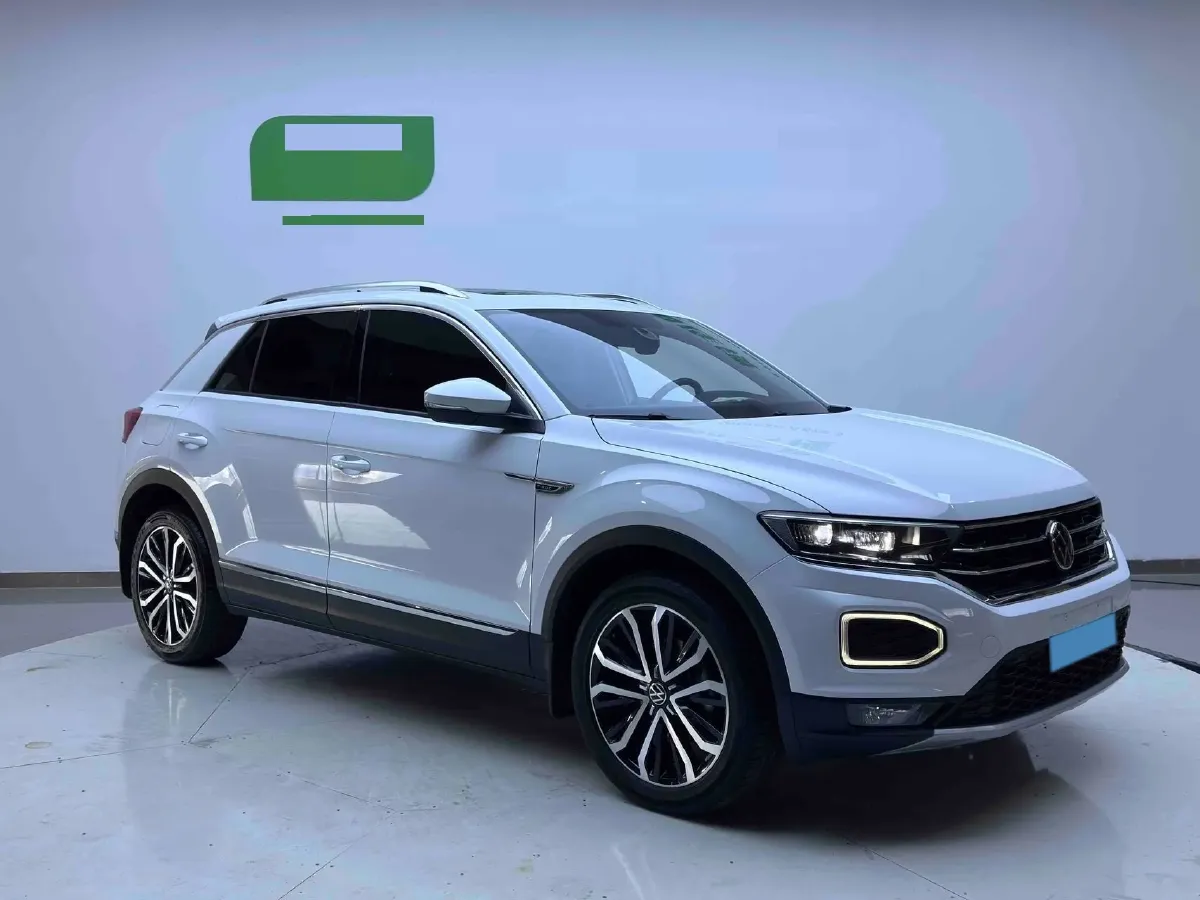 2022 Volkswagen T-Roc 1.4T 150HP L4 7DCT,autocango,china used car exporter,china ev exporter,chinese used car exporter,chinese used ev exporter