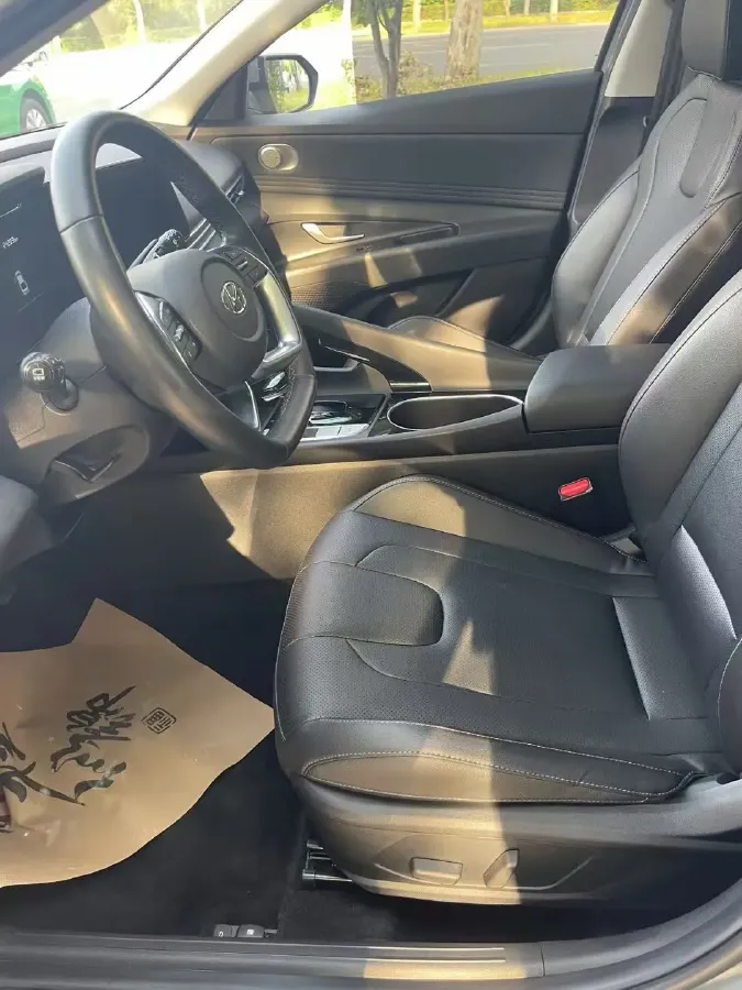 2021 Hyundai Elantra 1.5L 115HP L4 CVT,autocango,china used car exporter,china ev exporter,chinese used car exporter,chinese used ev exporter