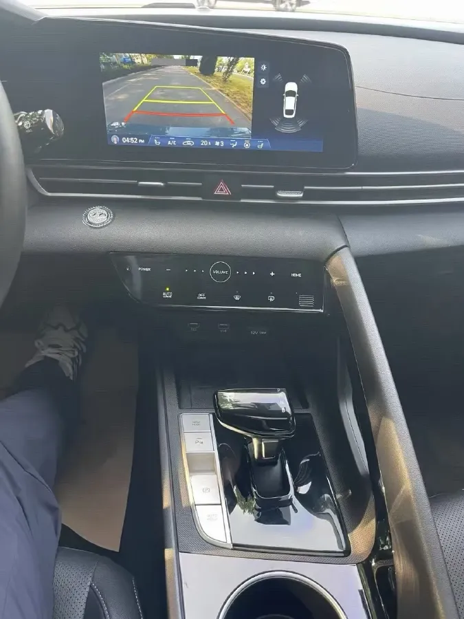 2021 Hyundai Elantra 1.5L 115HP L4 CVT,autocango,china used car exporter,china ev exporter,chinese used car exporter,chinese used ev exporter